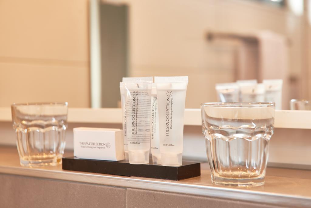 Hotel Babylon Heerhugowaard - Alkmaar Ngoại thất bức ảnh